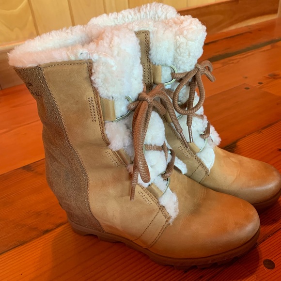 Sorel Joan of Arctic Wedge II Shearling Boots - Picture 4 of 7